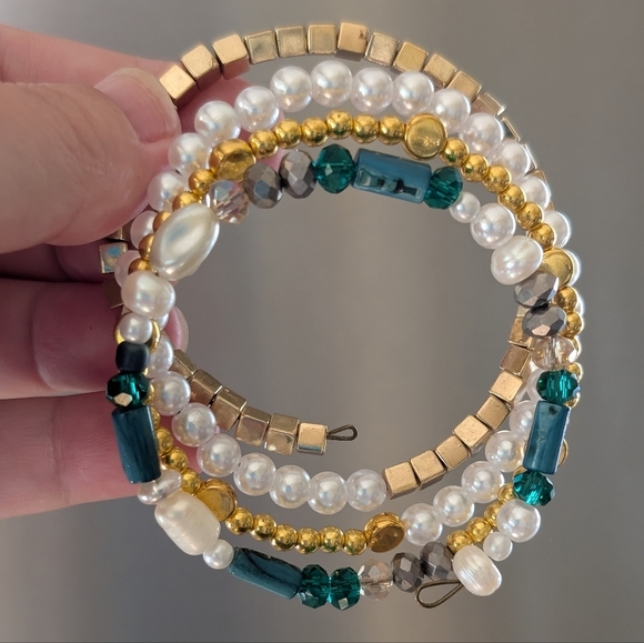 ʜᴀɴᴅᴍᴀᴅᴇ ᴍᴇᴍᴏʀʏ ᴡɪʀᴇ ʙᴇᴀᴅᴇᴅ ʙʀᴀᴄᴇʟᴇᴛ With Matching Earrings - Picture 4 of 6